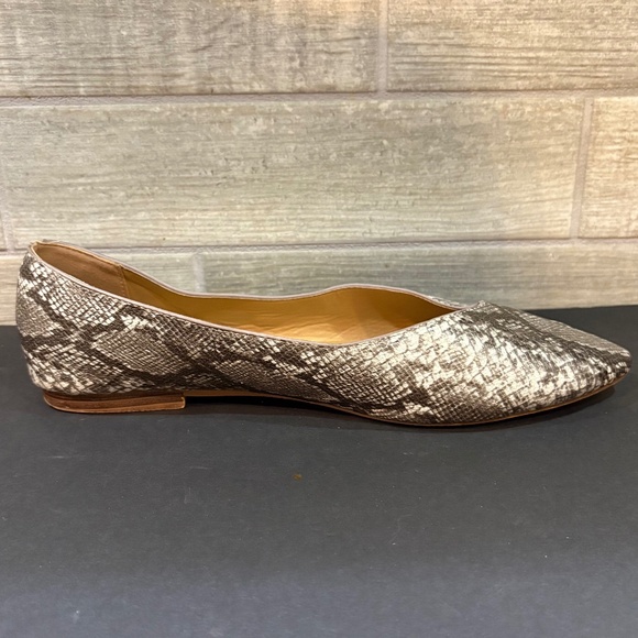 SEVEN7 Nelly Faux Snake Skin Flats Pointed Toe Size 10 - Picture 4 of 11